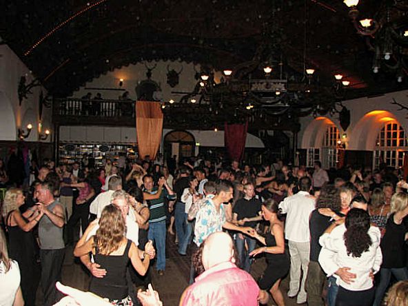 Salsa-Clubbing 2009 im Stieglkeller in Salzburg