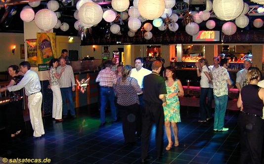 Salsa in Kln: Doudou Dancing Club