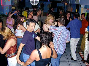 Salsa in Krefeld: La Pirogue