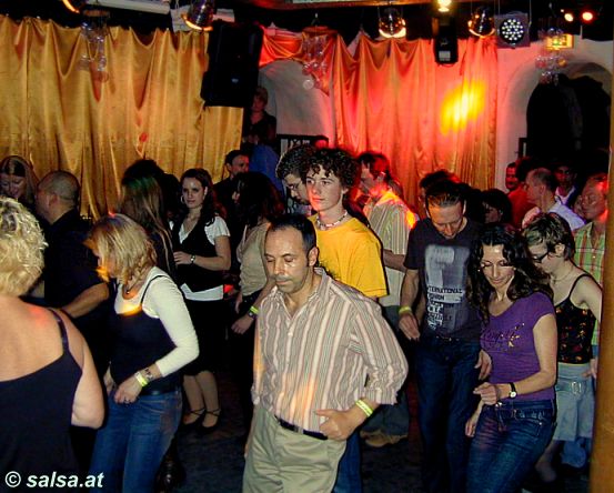 Salsa in Wangen: Cafe Moritz